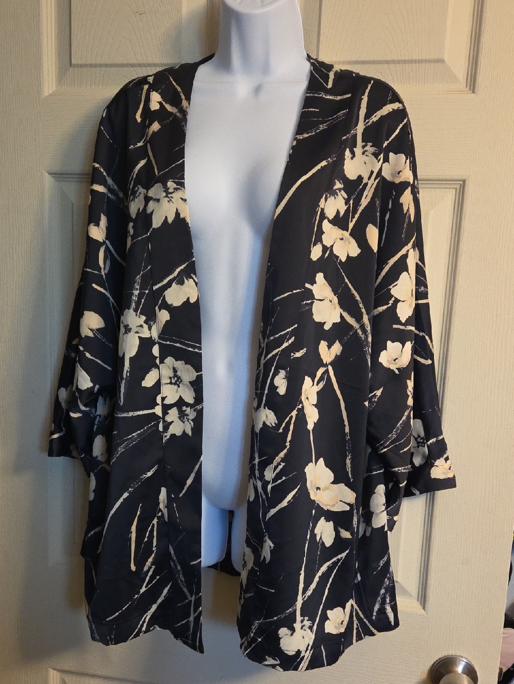 Paraphrase Floral Kimono XL